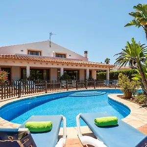 https://villa-angel.balearic-islands.net